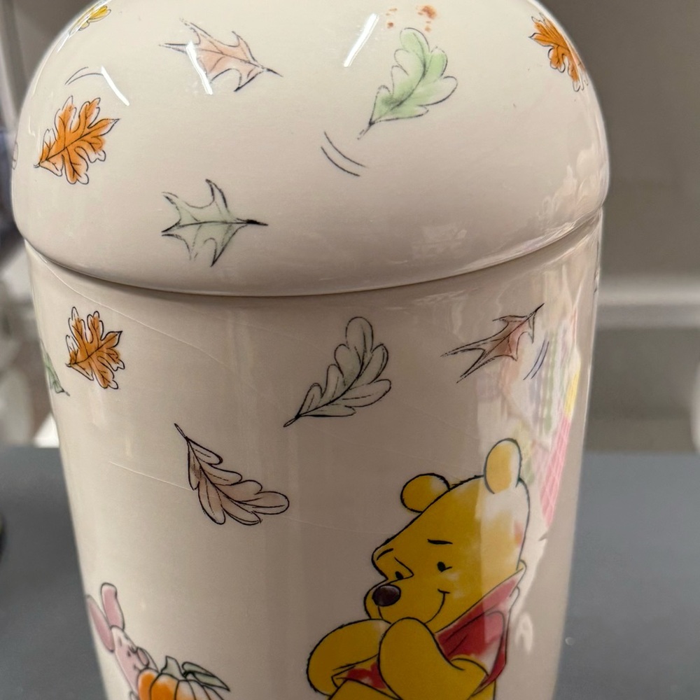 Disney Winnie the Pooh Ceramic Storage Jar - Cream and Yellow